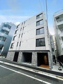 東京都北区中里２ 5階建