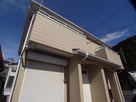 メゾネット名倉ＩＩＩ