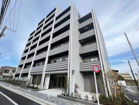 東京都北区志茂５ 8階建 築2年7ヶ月