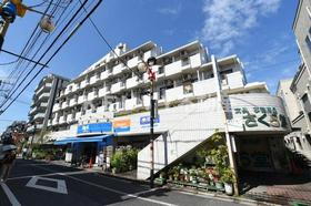 東京都品川区豊町６ 6階建