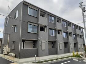 神奈川県小田原市穴部 3階建