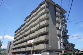 福岡県筑紫野市針摺西２ 8階建 築27年3ヶ月