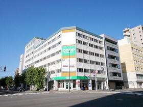 北海道札幌市中央区北五条西１１ 8階建 築53年9ヶ月