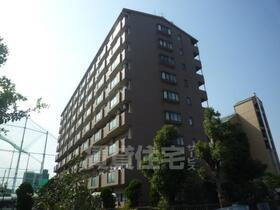 シャトー・レイクルイーズ