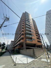 大阪府大阪市浪速区恵美須西３ 地上15階地下1階建