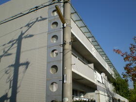 大阪府豊中市末広町１ 3階建 築34年
