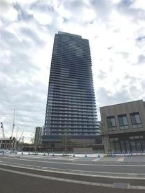 幕張ベイパーク　ミッドスクエアタワー 43階建