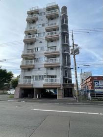 北海道札幌市東区北十条東３ 8階建 築37年3ヶ月