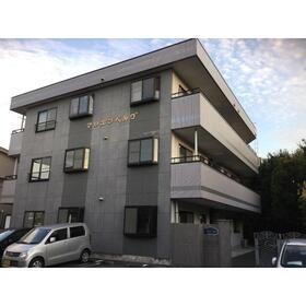 神奈川県小田原市穴部 3階建