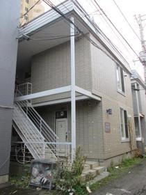 北海道札幌市中央区南六条西１２ 2階建 築36年10ヶ月