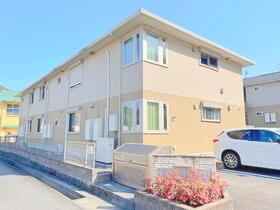 広島県安芸郡坂町坂西２ 2階建