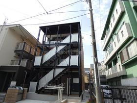 神奈川県横浜市南区南太田４ 3階建 築2年4ヶ月