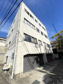 兵庫県神戸市灘区国玉通４ 3階建 築59年8ヶ月