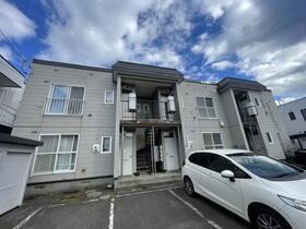 北海道札幌市西区八軒九条西４ 賃貸アパート