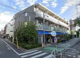 東京都目黒区平町２ 4階建 築6年2ヶ月
