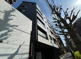 東京都渋谷区広尾３ 8階建 築5年9ヶ月