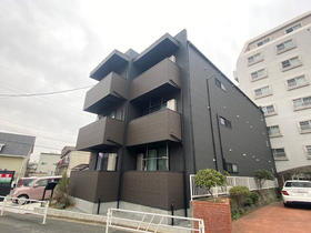 福岡県古賀市天神５ 3階建 築2年3ヶ月