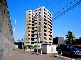 北海道札幌市中央区南十九条西５ 11階建 築16年4ヶ月