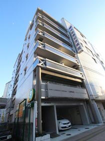 ランドマ－ク横川 7階建