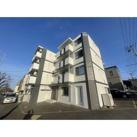 北海道札幌市手稲区稲穂一条７ 4階建 築8年10ヶ月