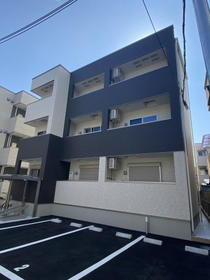 フジパレス武庫川駅東５番館 3階建