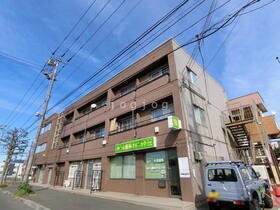 北海道札幌市東区北四十一条東３ 3階建 築43年1ヶ月