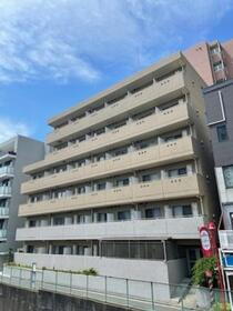 東京都新宿区下落合１ 8階建