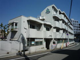 東京都練馬区平和台４ 4階建