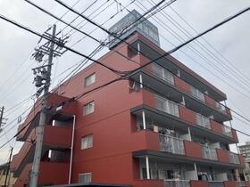 愛知県名古屋市中川区下之一色町字松蔭 賃貸マンション
