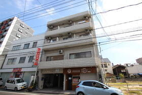高本ビル 4階建