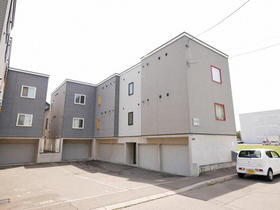 北海道札幌市厚別区厚別中央五条１ 3階建 築16年9ヶ月