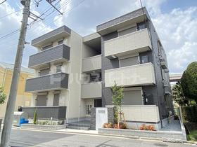 東京都足立区扇２ 3階建 築3年3ヶ月