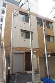 東京都豊島区南池袋１ 3階建 築11年3ヶ月