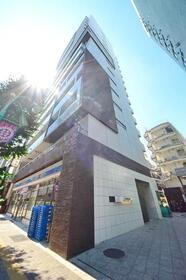 東京都渋谷区笹塚２ 15階建 築16年4ヶ月