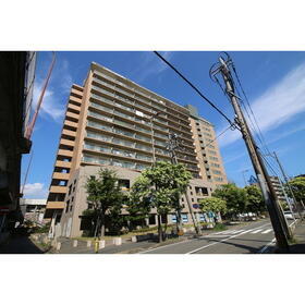 福岡県福岡市博多区美野島４ 賃貸マンション