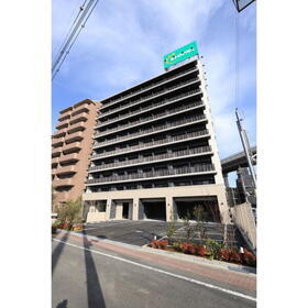 大阪府大阪市淀川区加島３  10階建