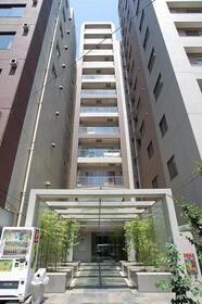 東京都中央区新川２ 13階建