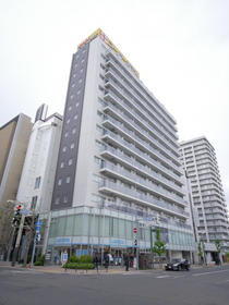 北海道札幌市中央区南六条西２ 14階建
