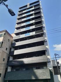 ララプレイス大阪新町ヴェレ 12階建