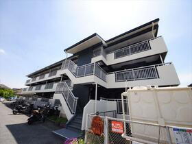 西川ハイツ 3階建
