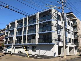 北海道札幌市中央区宮の森三条７ 4階建 築5年5ヶ月