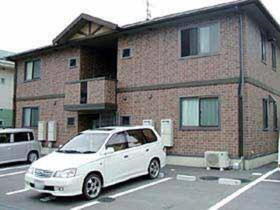 愛媛県松山市山越５ 2階建 築19年8ヶ月