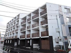 北海道札幌市中央区北十一条西１５ 4階建 築13年8ヶ月