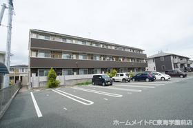 熊本県熊本市北区鶴羽田４ 3階建 築8年9ヶ月