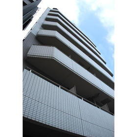 東京都渋谷区初台２ 8階建 築18年4ヶ月