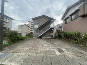 パレスウエスト