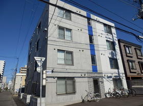 北海道札幌市中央区南十条西１３ 4階建 築8年11ヶ月