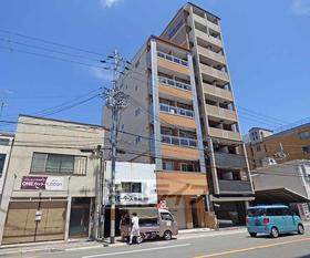 アルカス今出川 6階建