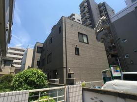 東京都渋谷区本町１ 3階建 築24年10ヶ月
