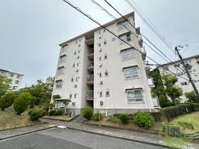 兵庫県神戸市須磨区高倉台３ 5階建